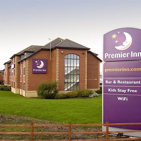 Premier Inn Blackpool East Exterior foto