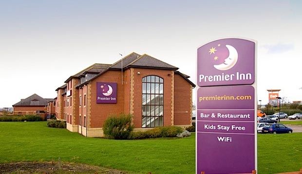 Premier Inn Blackpool East Exterior foto